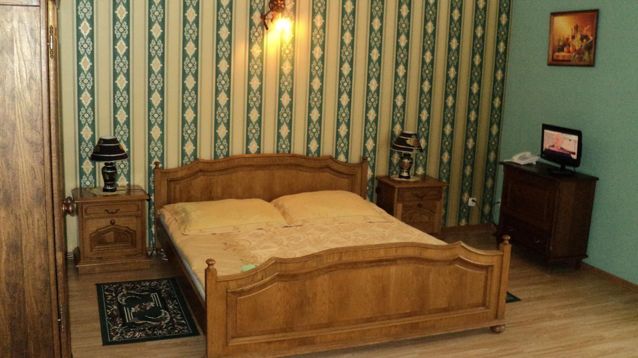 Hotel Wellness & Spa Antyczny Dwor Rudna Mala ภายนอก รูปภาพ