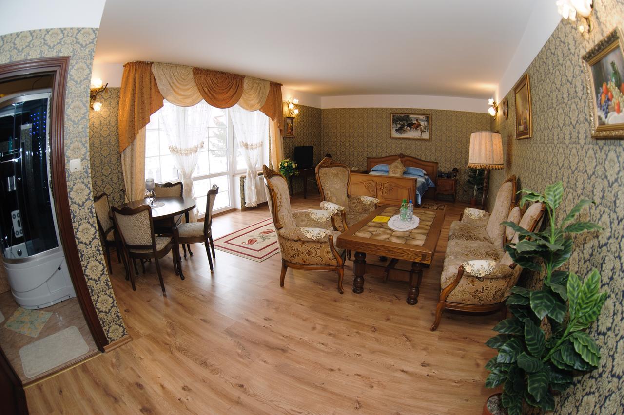Hotel Wellness & Spa Antyczny Dwor Rudna Mala ภายนอก รูปภาพ