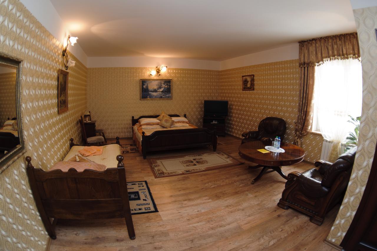 Hotel Wellness & Spa Antyczny Dwor Rudna Mala ภายนอก รูปภาพ